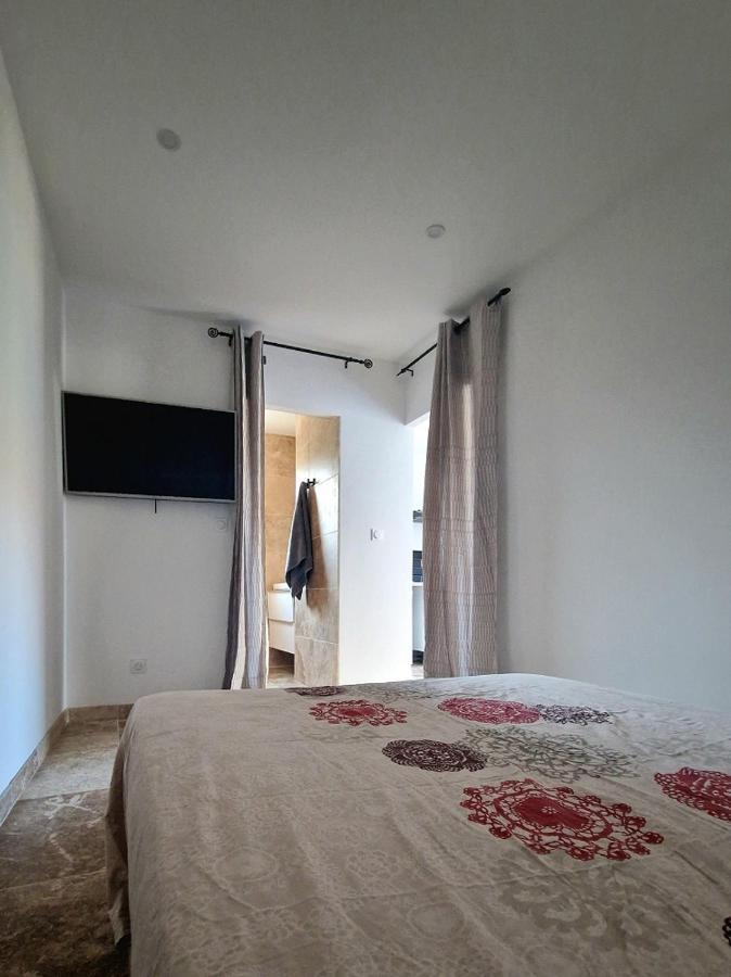 Plages Et Terres Apartment Bessan ภายนอก รูปภาพ